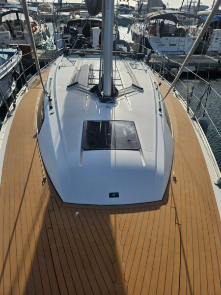 Yacht